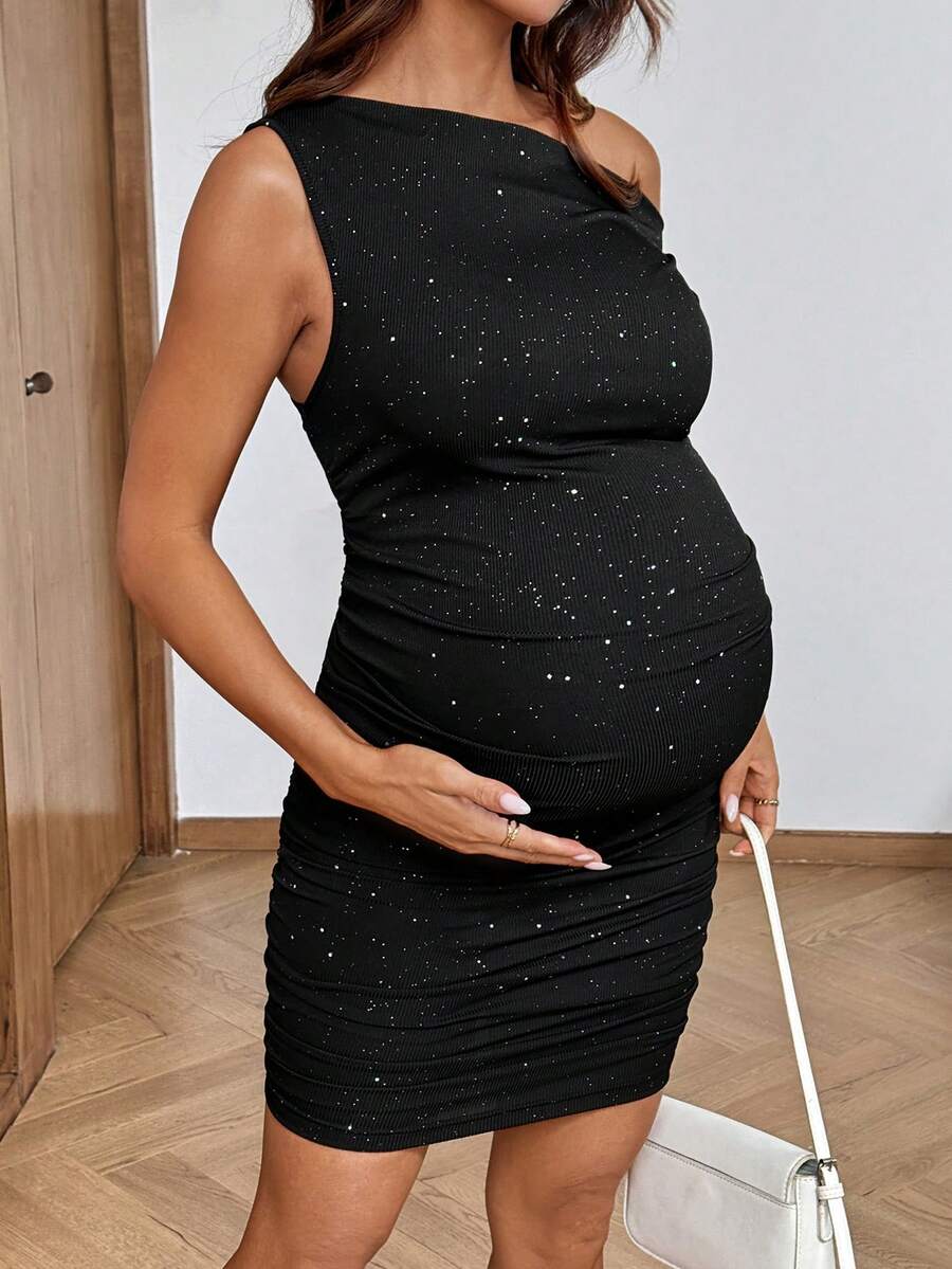 Black Shiny Ruched Maternity Bodycon Dress Asymmetrical Shoulder Slim Fit Elegant Short Sleeve Party Dress for Pregnancy