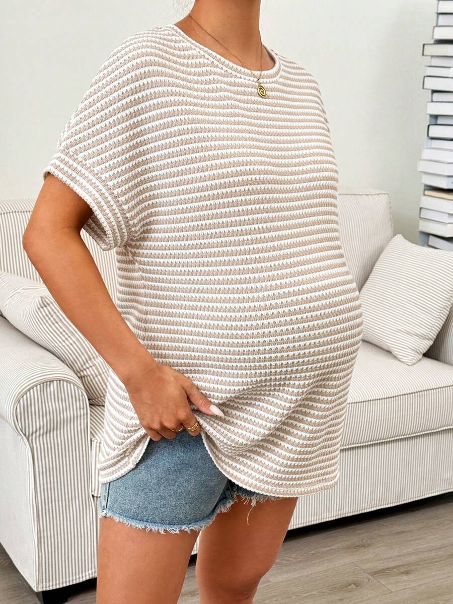 Khaki Striped Batwing Sleeve Maternity T-Shirt Round Neck Loose Fit Casual Short Sleeve Pregnancy Top Comfortable Home Wear