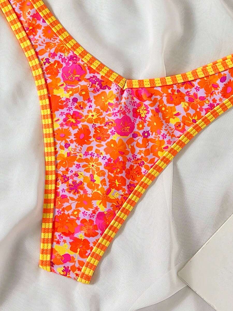 Women's 2-Piece Boho Halter Bikini Set - Gold Accessory, High-Cut, Floral Print, Multicolor