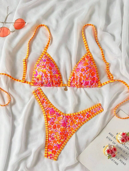 Women's 2-Piece Boho Halter Bikini Set - Gold Accessory, High-Cut, Floral Print, Multicolor