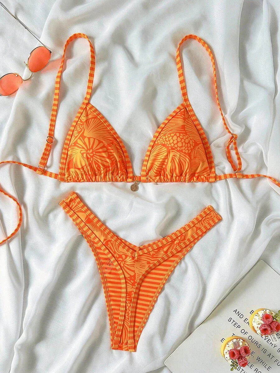 Women's 2-Piece Boho Halter Bikini Set - Gold Accessory, High-Cut, Floral Print, Multicolor