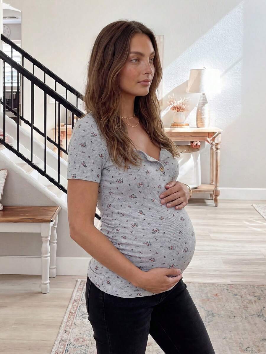 Maternity Grey Ditsy Floral Square Neck Short Sleeve T-Shirt - Slim Fit Knitted Summer Top for Pregnant Women