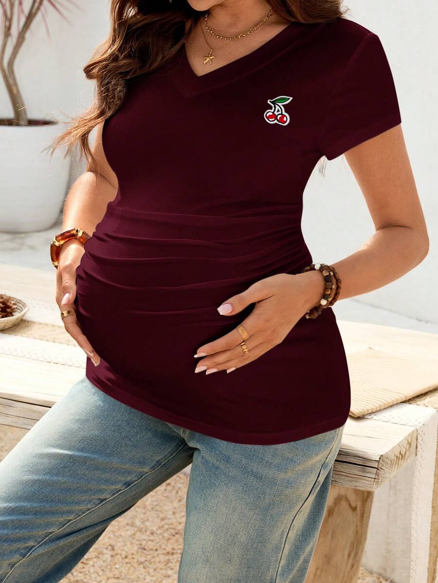 Cherry Embroidery V-Neck Maternity T-Shirt - Slim Fit Ruched Short Sleeve Pregnancy Top in Burgundy Knit