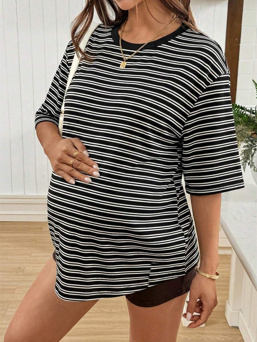 Maternity Black Striped Round Neck Short Sleeve Long Loose Fit T-Shirt Comfortable Padded Shoulder Casual Drop Shoulder Pregnancy Tee