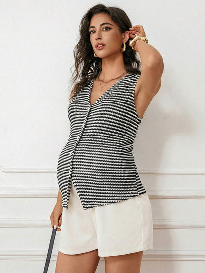 Maternity V-Neck Single-Breasted Striped Tank Top Slim Fit Baby Blue Knitted Sleeveless Shirt for Casual Street Style