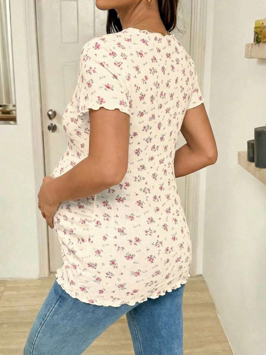 Maternity Ditsy Floral T-Shirt - Round Neck Casual Everyday Soft, Pregnancy Spring Summer