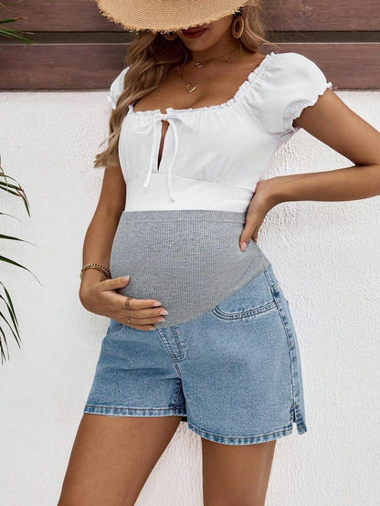 Maternity Denim Shorts - High Waist, Ribbed Patchwork, Pockets, Loose, Light Wash Blue