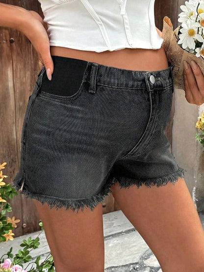 Black Maternity Denim Shorts with Frayed Hem – Casual High-Waisted Mini Shorts with Belt Loops & Zipper Fly – 67% Cotton Summer Essential