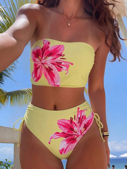 Women's 2-Piece Bandeau Bikini Set - High Waist Shorts, Tropical Floral, Multicolor