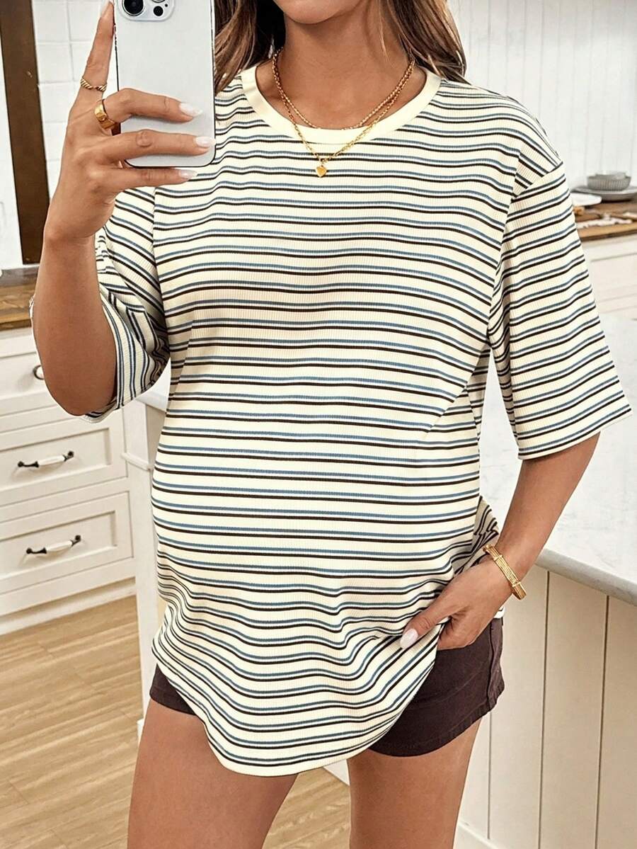 Maternity Black Striped Round Neck Short Sleeve Long Loose Fit T-Shirt Comfortable Padded Shoulder Casual Drop Shoulder Pregnancy Tee