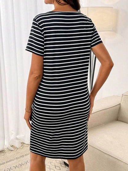 Maternity Striped Short Sleeve Pajama Dress Black Round Neck Casual Sleepwear and Loungewear Tee Dress for Pregnancy