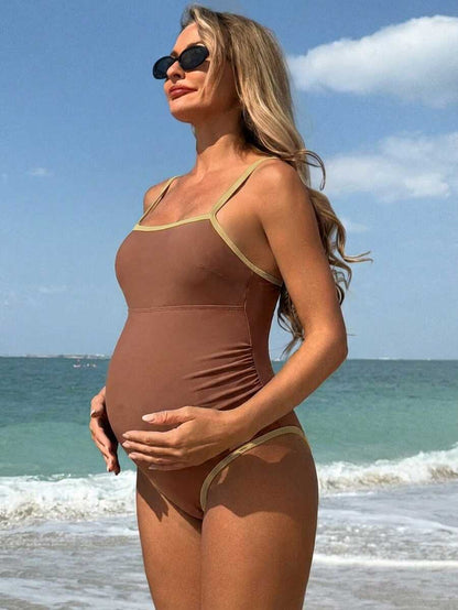 Pregnant Women's Elegant Vacation Black & White Contrast Binding Maternity One-Piece Swimsuit, For Summer Beach