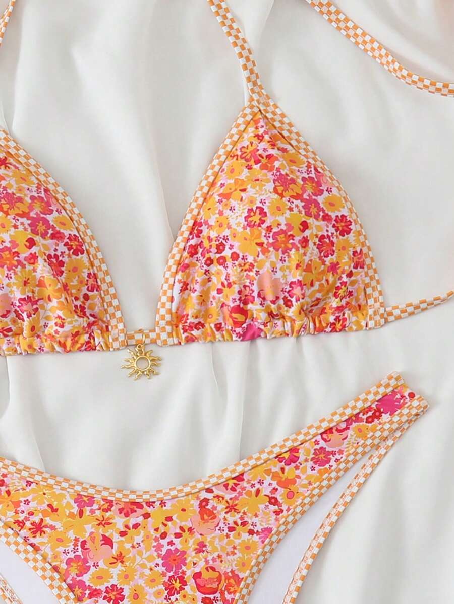 Women's 2-Piece Boho Halter Bikini Set - Gold Accessory, High-Cut, Floral Print, Multicolor