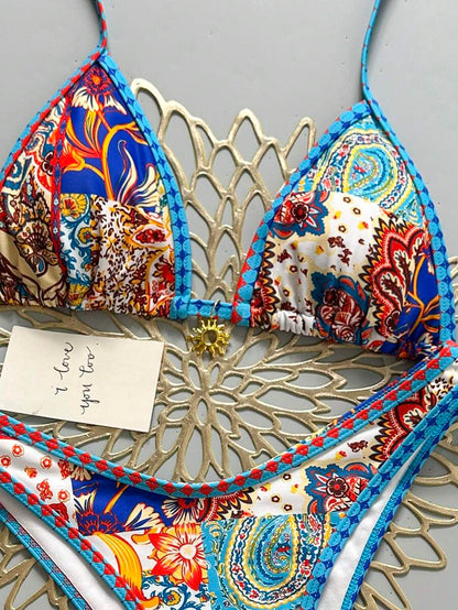 Women's 2-Piece Boho Halter Bikini Set - Gold Accessory, High-Cut, Floral Print, Multicolor