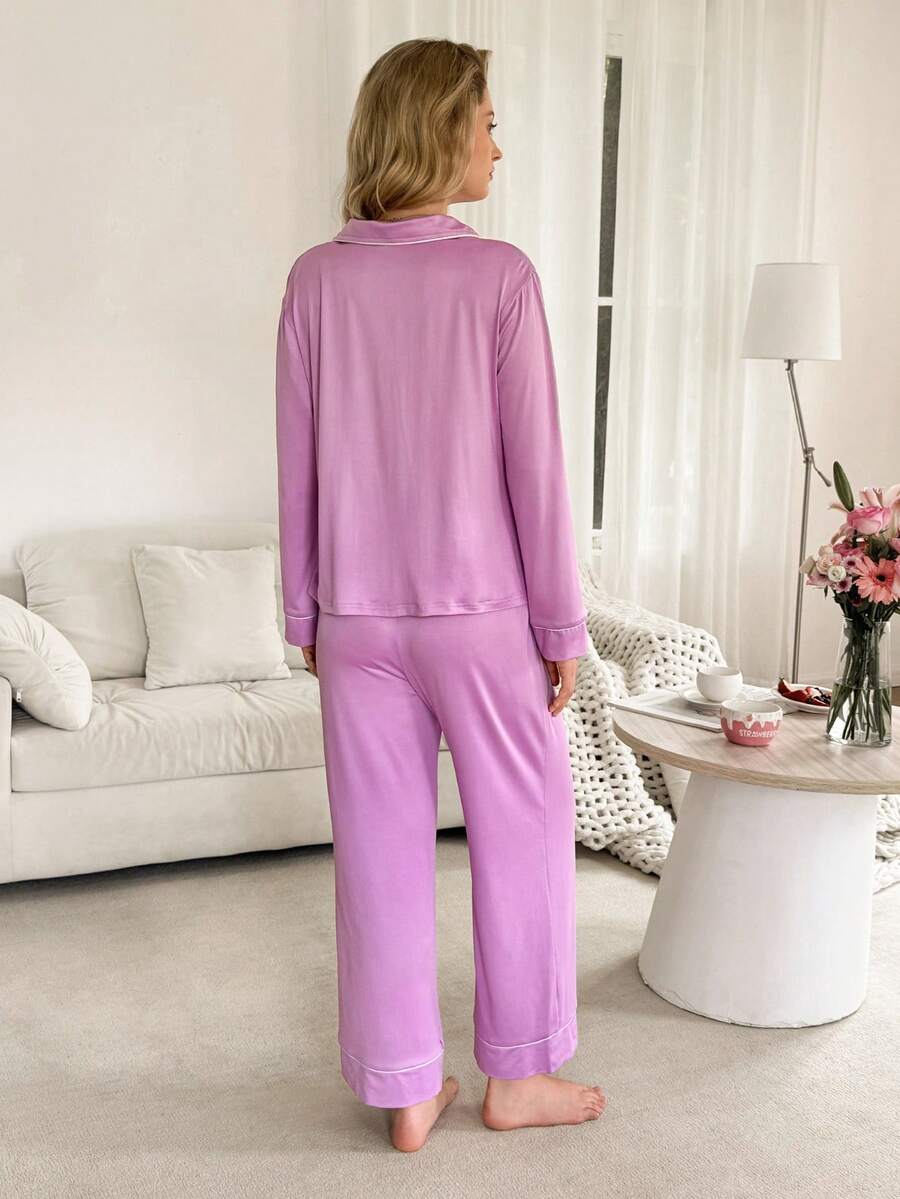 Maternity Nursing Sleepwear Set - Black Colorblock Long Sleeve Top and Pants - Casual 2 Piece Nursing Pajamas for Fall and Winter