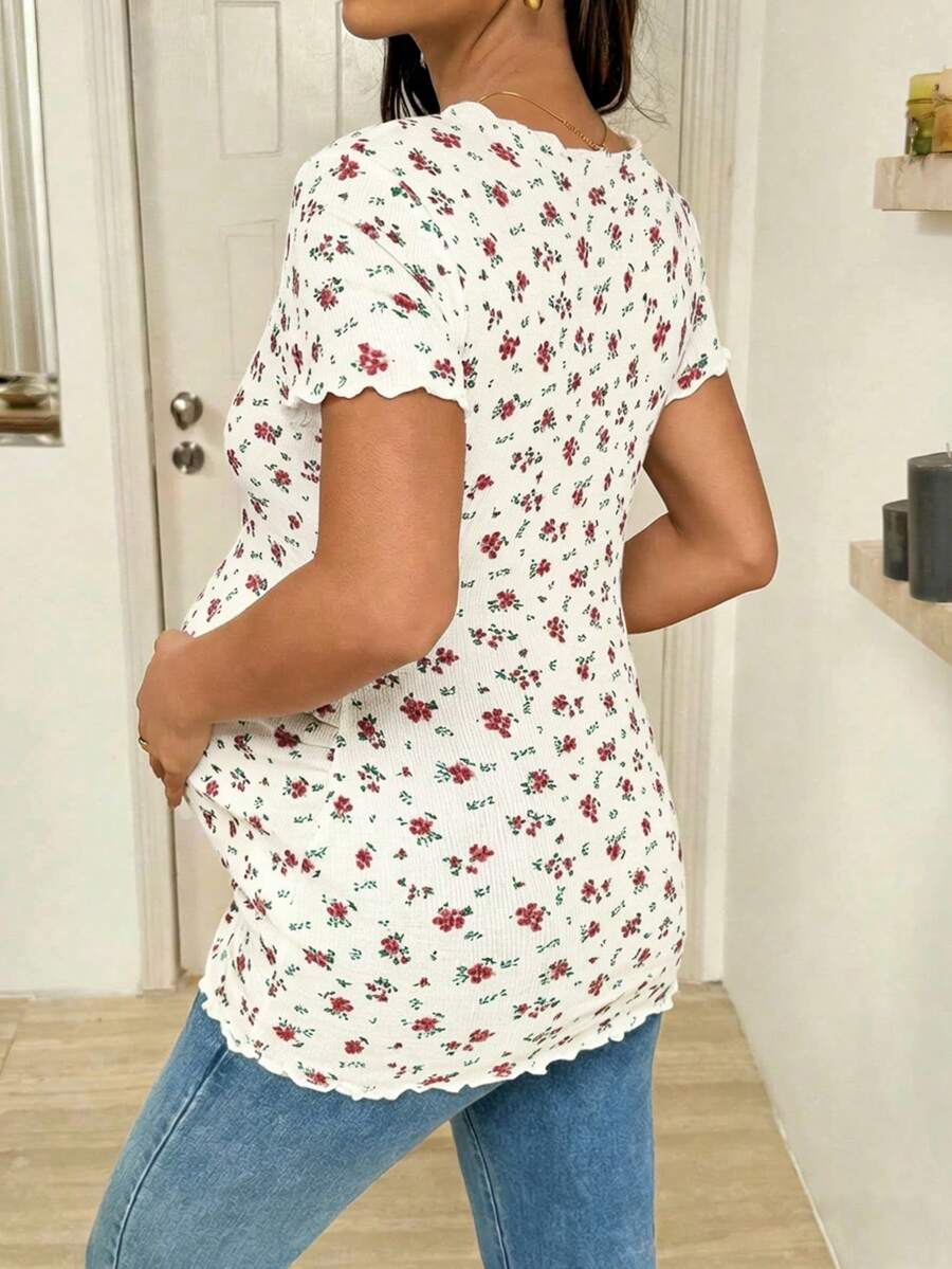 Maternity Ditsy Floral T-Shirt - Round Neck Casual Everyday Soft, Pregnancy Spring Summer