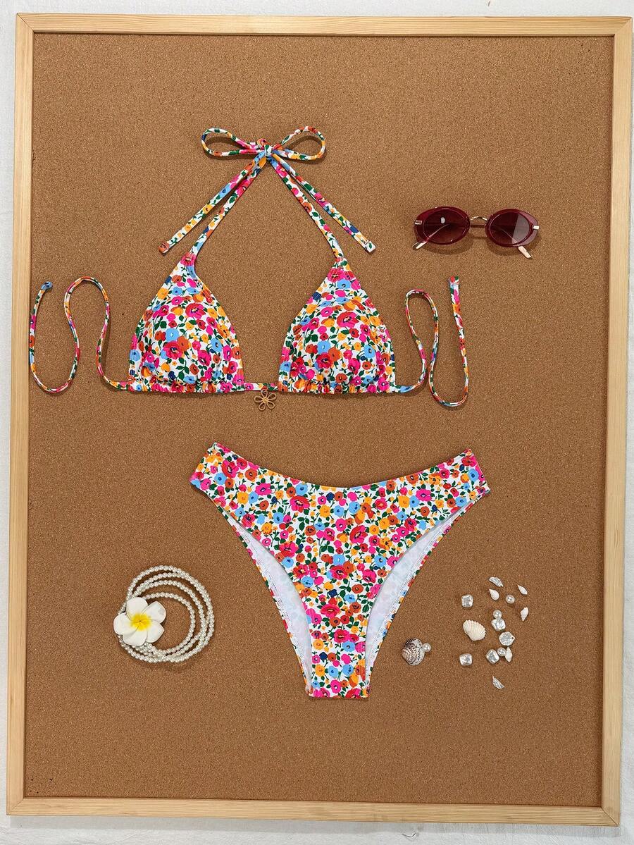 Swim Vcay 2026 Spring/Summer Women's Spaghetti Strap Halter Neck Black Base White Polka Dot Random Print Sweet Cute Side High Cut Bikini Swimwear 2-Piece Set Vacation Bikini Set Pink Bikini Set High Leg Bikini Set Modest Bikini Set Bikini Set