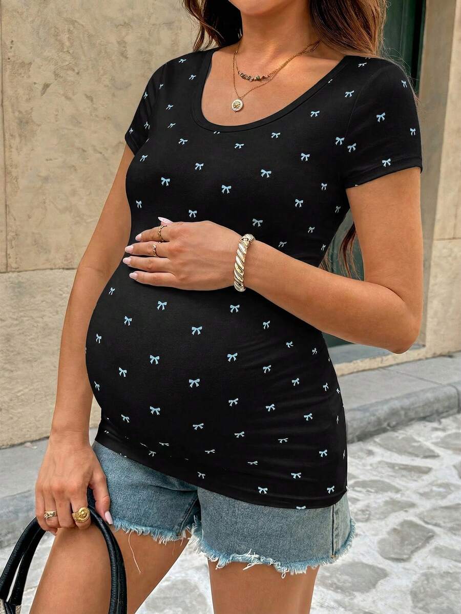 Black Maternity Bow Print Slim Fit T-Shirt with Square Neck and Padded Shoulders Elegant Short Sleeve Knitted Pregnancy Top for Night Out