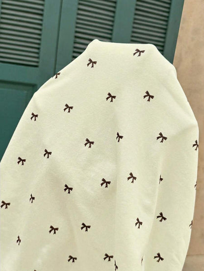 Black Maternity Bow Print Slim Fit T-Shirt with Square Neck and Padded Shoulders Elegant Short Sleeve Knitted Pregnancy Top for Night Out