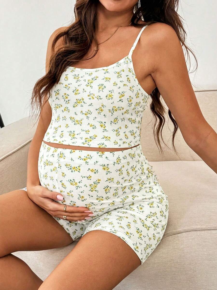 2-Piece Maternity Floral Pajama Set – Camisole & Shorts Summer