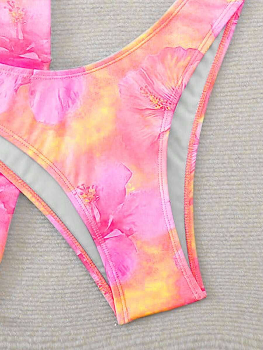 Women's 3-Piece Shell Print Bikini Set - V-Neck Halter, Triangle, Side Tie Skirt, Multicolor
