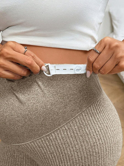 2-Pack Ribbed Maternity Biker Shorts in Coffee Brown – Ultra High Waist Slim Fit Athletic Yoga Shorts Set for Pregnancy & Postpartum