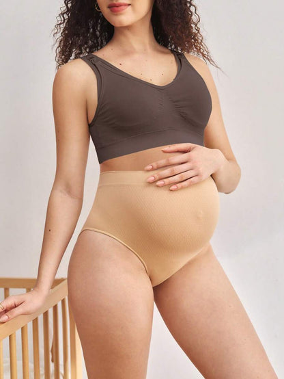 Seamless Maternity and Nursing Bra Wireless Black High Rise Backless Knitted Comfort Nursing Bralette for Daily Wear