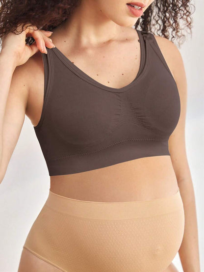 Seamless Maternity and Nursing Bra Wireless Black High Rise Backless Knitted Comfort Nursing Bralette for Daily Wear