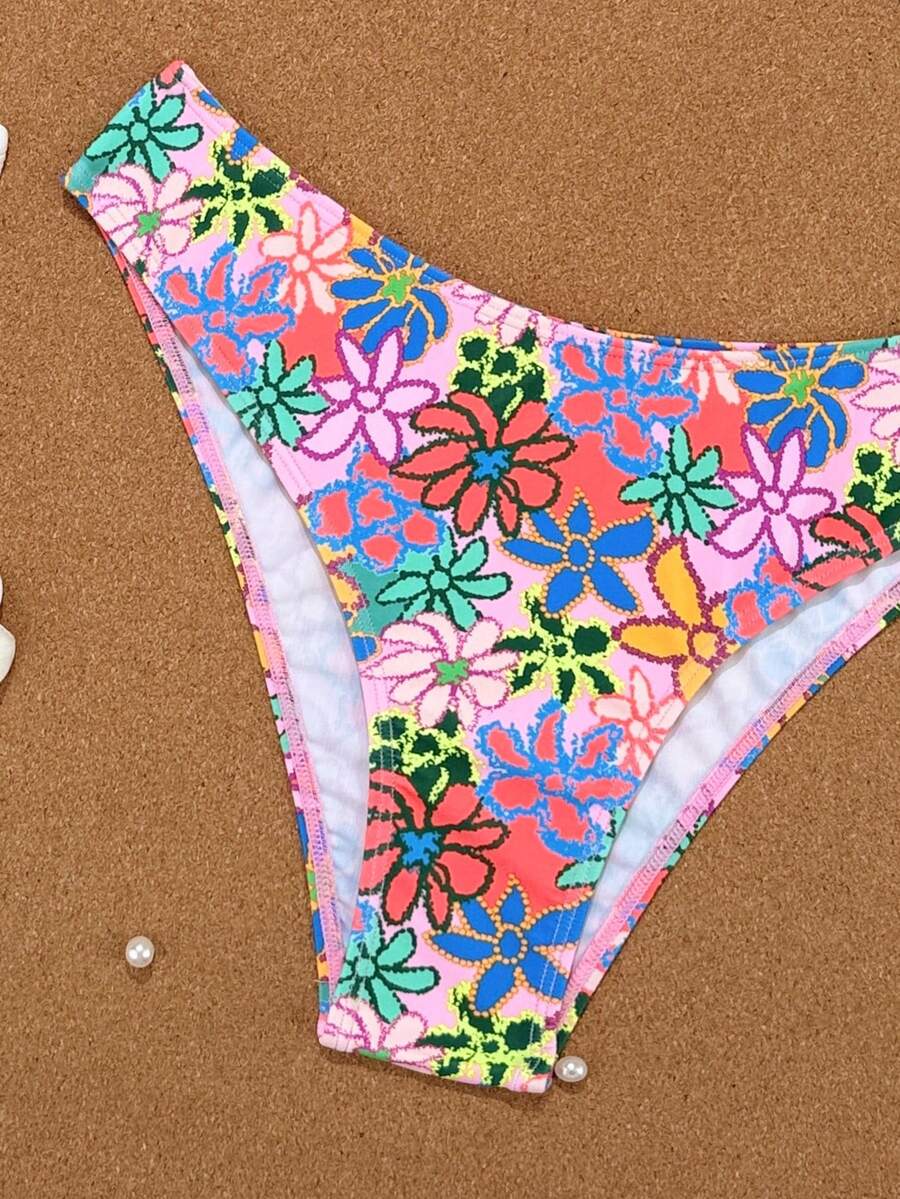 Swim Vcay 2026 Spring/Summer Women's Spaghetti Strap Halter Neck Black Base White Polka Dot Random Print Sweet Cute Side High Cut Bikini Swimwear 2-Piece Set Vacation Bikini Set Pink Bikini Set High Leg Bikini Set Modest Bikini Set Bikini Set