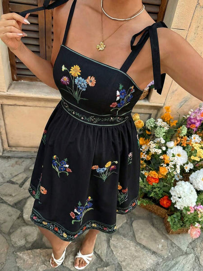 Maternity White Floral Spaghetti Strap Dress with Bow Detail and Flared A Line Skirt for Summer Beach Vacation
