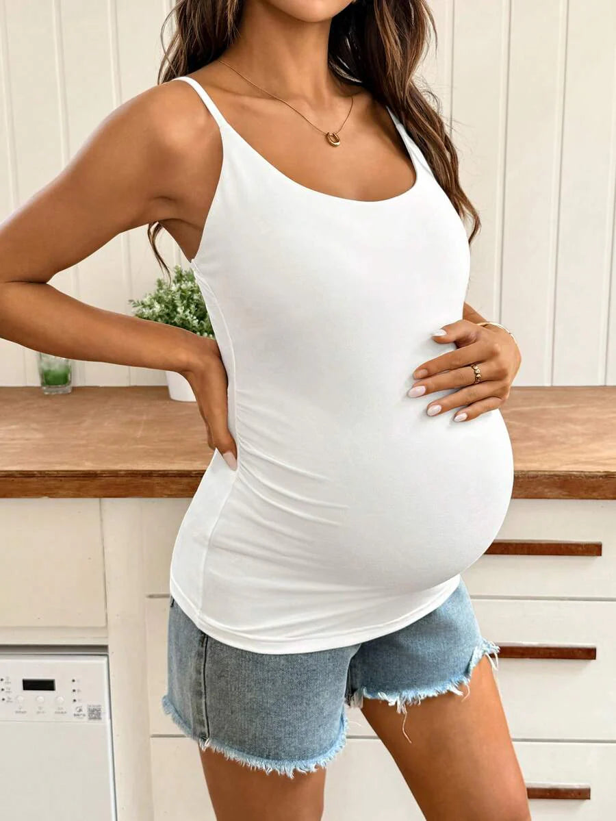 White Slim Fit Maternity Camisole – Versatile Scoop Neck Medium-Stretch Sleeveless Tank Top for Everyday Pregnancy Wear