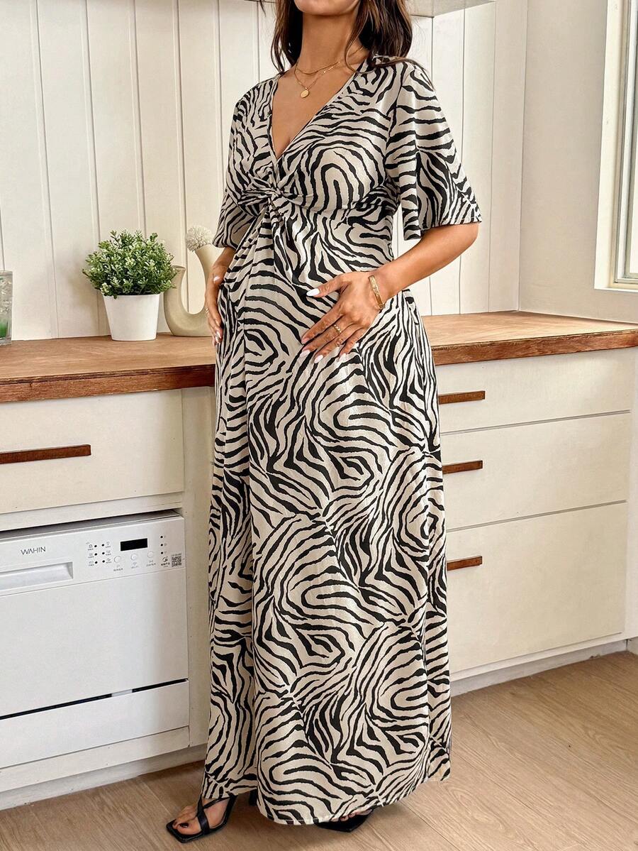 Khaki Zebra Print Maternity Maxi Dress - V-Neck Batwing Sleeve High Waist Side Slit Gown - Elegant Slim Fit Pregnant Women Vacation Dress