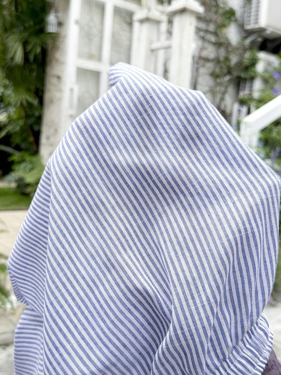 Maternity 2-Piece Set: Blue & White Striped Drawstring Shorts and Lace Trim Bow Decor Camisole Top – Casual Beach Summer Outfit