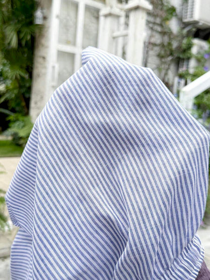 Maternity 2-Piece Set: Blue & White Striped Drawstring Shorts and Lace Trim Bow Decor Camisole Top – Casual Beach Summer Outfit