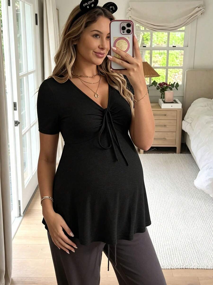 Maternity V-Neck Long Sleeve T-Shirt - Slim Fit Ruched Ruffle Hem Knitted Casual Top for Beach and Daily Wear