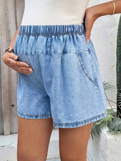Light Wash Blue Maternity Denim Mini Shorts – High-Waist Elastic Comfort Loose Fit Jean Shorts for Summer Vacation, Casual Streetwear & Beach
