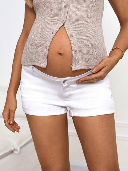Blue Denim Cuffed Maternity Shorts with Pockets – Comfortable Over-the-Belly Summer Jean Shorts for Casual Vacation and Y2K Streetwear