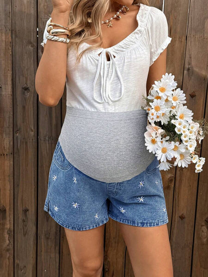 Maternity Denim Shorts - High Waist, Ribbed Patchwork, Pockets, Loose, Light Wash Blue