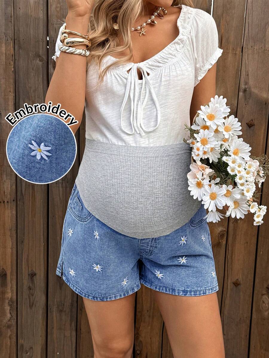 Maternity Denim Shorts - High Waist, Ribbed Patchwork, Pockets, Loose, Light Wash Blue
