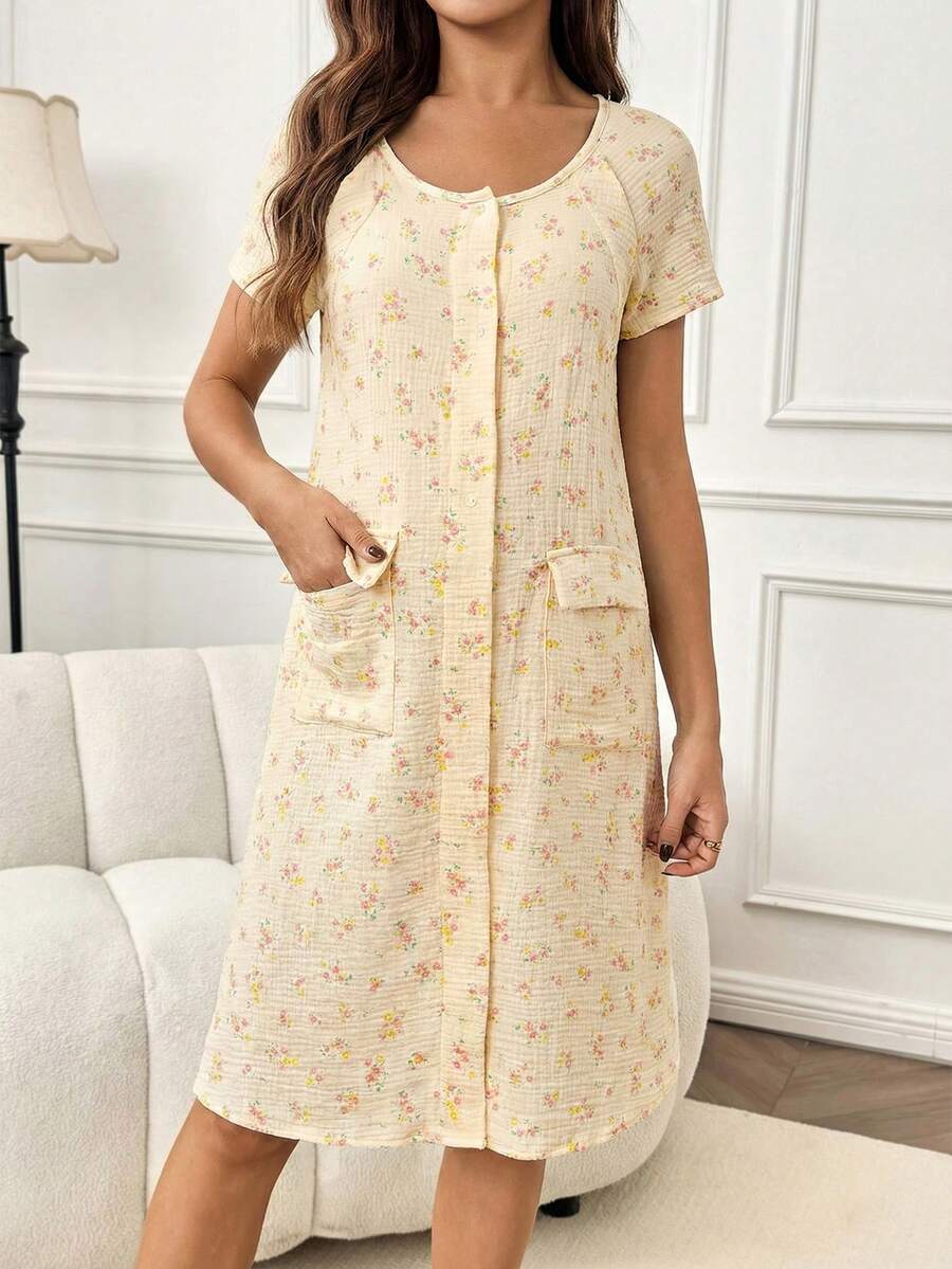 Multicolor Ditsy Floral Cotton Maternity Maxi Dress with Raglan Short Sleeves and Scoop Neck – Loose Fit Jacquard Woven Loungewear