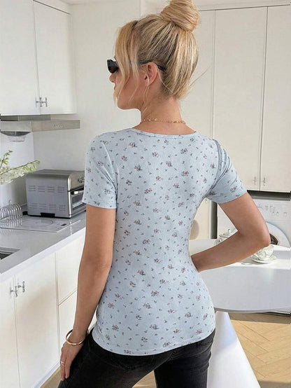 Maternity Grey Ditsy Floral Square Neck Short Sleeve T-Shirt - Slim Fit Knitted Summer Top for Pregnant Women