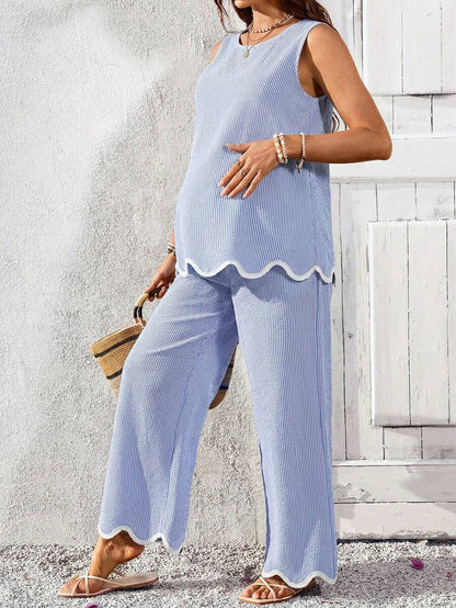 Maternity Round Neck Sleeveless Green 2 Piece Set Minimalist Camisole and Cropped Pants Casual Summer Outfit