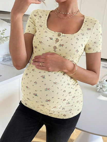 Maternity Grey Ditsy Floral Square Neck Short Sleeve T-Shirt - Slim Fit Knitted Summer Top for Pregnant Women
