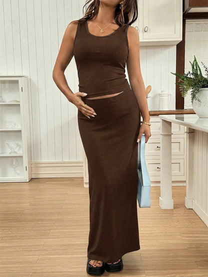 Maternity Scoop Neck Tank Top and Adjustable Waist Slit Skirt Set Solid Brown Fitted Ruched 2 Piece Set for Holiday