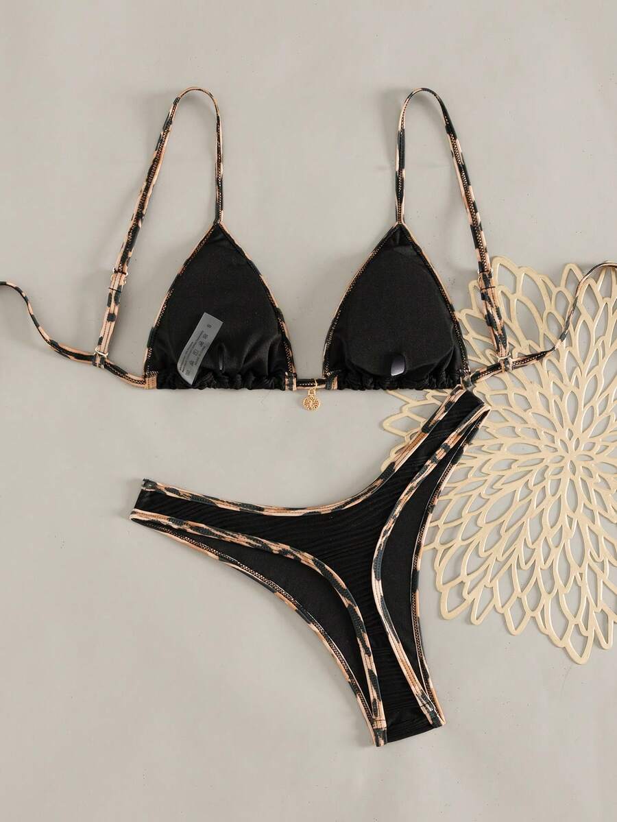 Women's 2-Piece Boho Halter Bikini Set - Gold Accessory, High-Cut, Floral Print, Multicolor