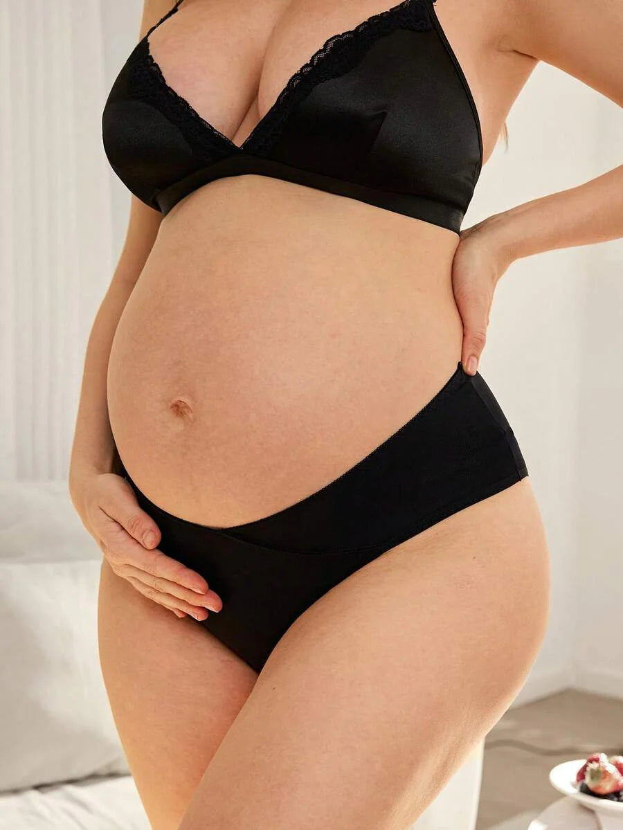 Maternity Thong Panties 3 Pack - Skin-Friendly Soft Stretch Seamless Pregnancy Underwear