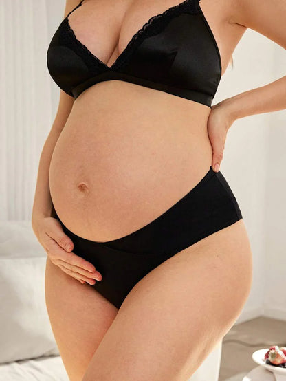Maternity Thong Panties 3 Pack - Skin-Friendly Soft Stretch Seamless Pregnancy Underwear