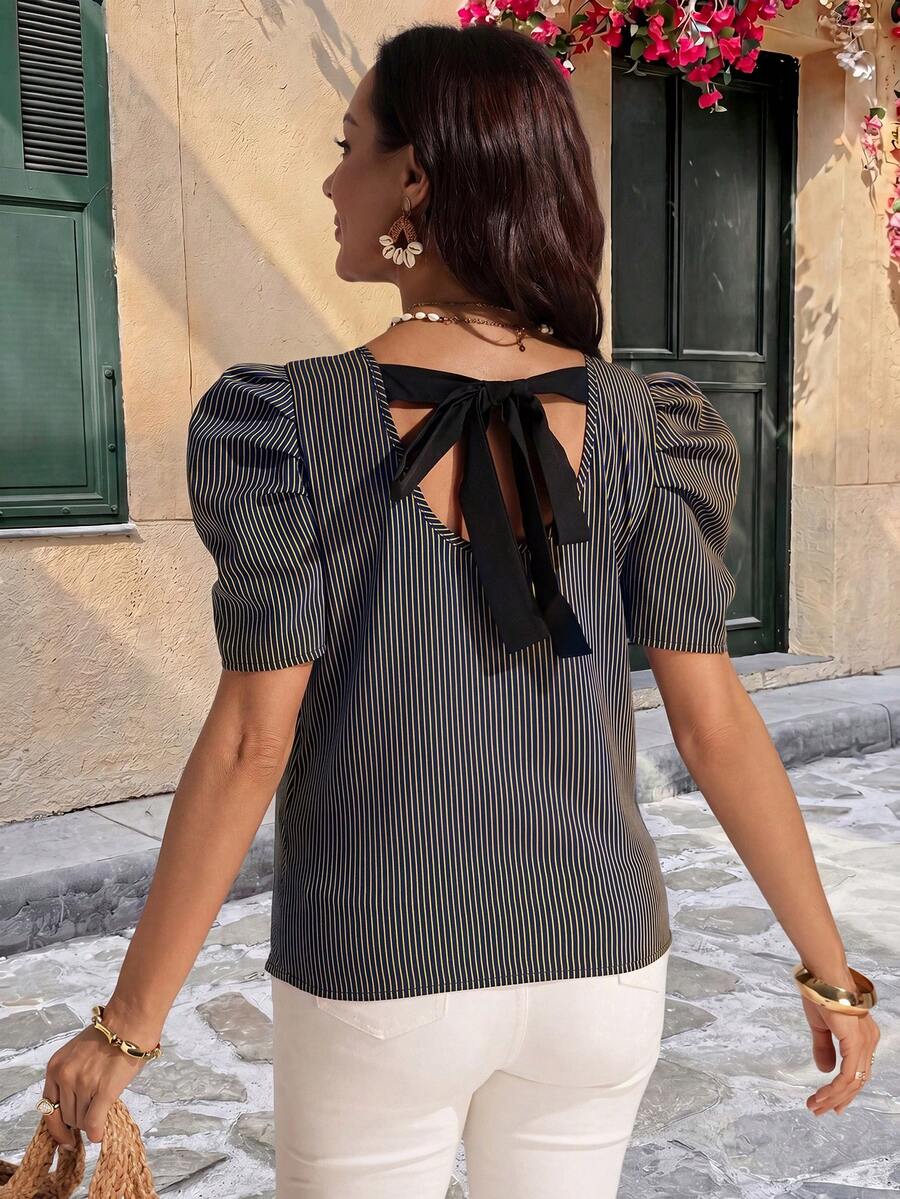 Navy Blue Striped Maternity Top with Petal Puff Sleeves, Casual Round Neck Short Sleeve Pregnancy Shirt for Daily Wear