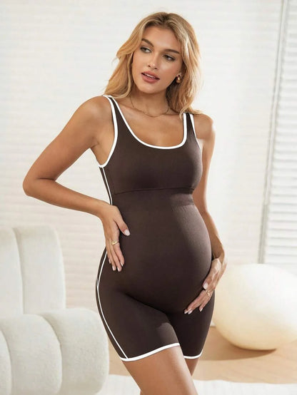 Coffee Brown Seamless Maternity Activewear Romper, Contrast Binding Scoop Neck Sleeveless Slim Fit Yoga Jumpsuit, High Stretch Sporty One-Piece