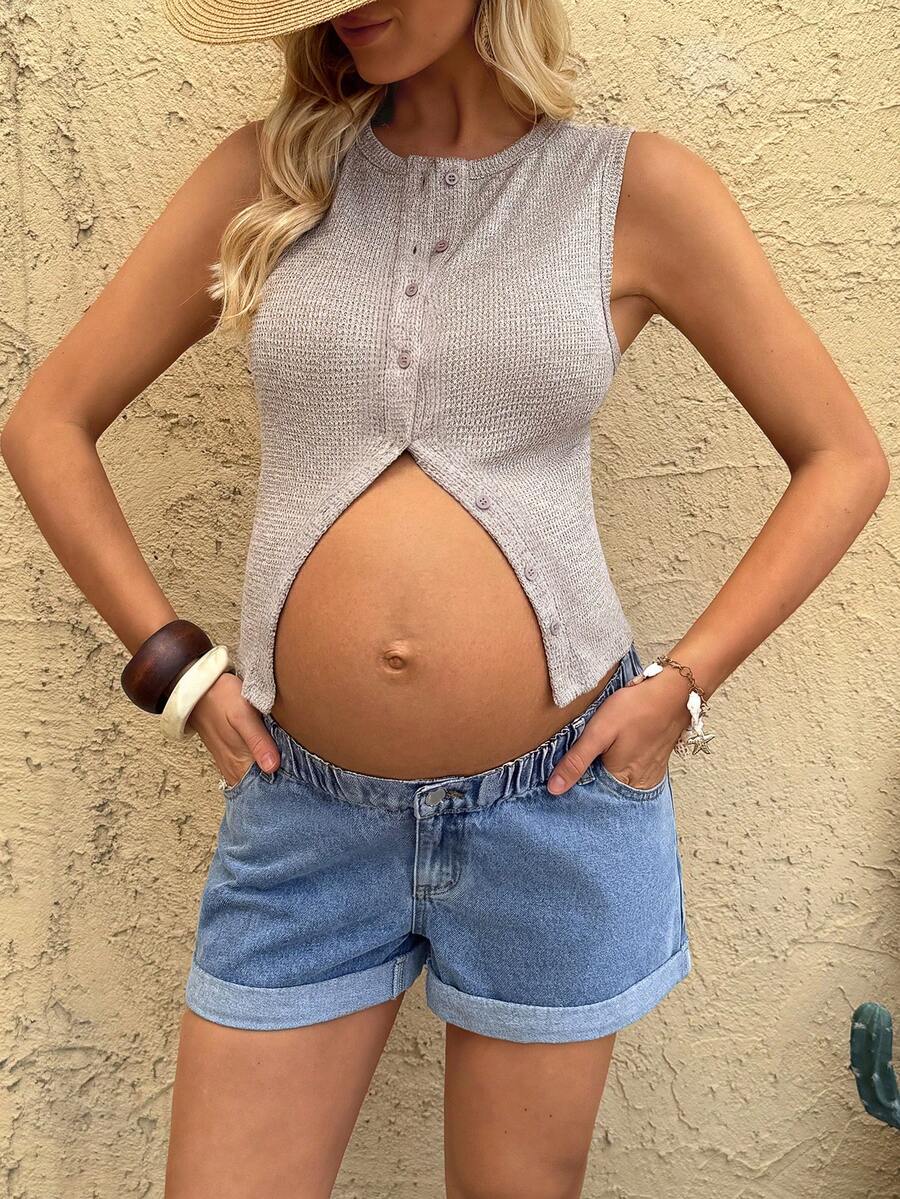 Light Blue Elastic Waist Maternity Denim Shorts – Casual Loose Fit Mini Jean Shorts with Pockets and Cuffed Hem
